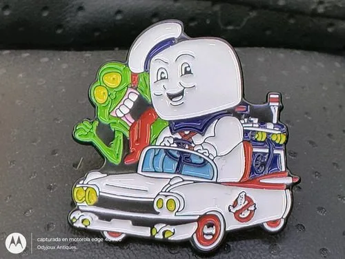 Pin/broche Metálico Ghostbusters Cazafantasmas Retro 3.4cm Blanco Y Verde Pin/broche Metálico Ghostbusters Cazafantasmas Retro Anime 3.4cm — Coleccionables vintage, años 80s