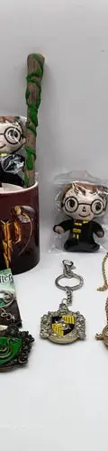 Lote Harry Potter Remate 9pz Llaveros Collares Giratiempo Dorado Oscuro — Coleccionables vintage, años NOW