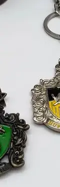 Lote Harry Potter Remate 9pz Llaveros Collares Giratiempo Dorado Oscuro — Coleccionables vintage, años NOW (foto 3)