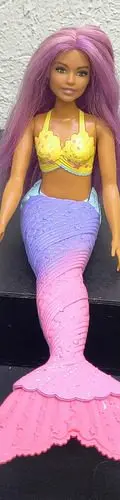 Muñeca Barbie Dreamtopia Diseño Sirenas Color Morado Mate — Coleccionables vintage, años NOW