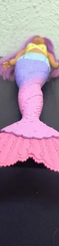 Muñeca Barbie Dreamtopia Diseño Sirenas Color Morado Mate — Coleccionables vintage, años NOW (foto 8)