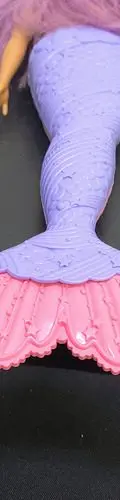 Muñeca Barbie Dreamtopia Diseño Sirenas Color Morado Mate — Coleccionables vintage, años NOW (foto 9)