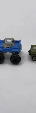 Lote 4 Mini Carritos Micro Machines Moose De Los 80's 90's Lote 4 Mini Carritos Micro Machines Moose De Los 80s Verde Azul Blanco Plateado — Coleccionables vintage, años 80s (foto 5)