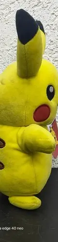 Peluche Pokémon Pikachu Nintendo Game Freak 2024 Original Amarillo — Gaming vintage, años NOW (foto 4)