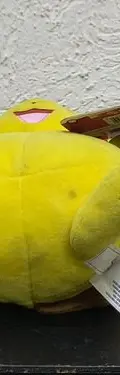 Peluche Pokémon Pikachu Nintendo Game Freak 2024 Original Amarillo — Gaming vintage, años NOW (foto 5)