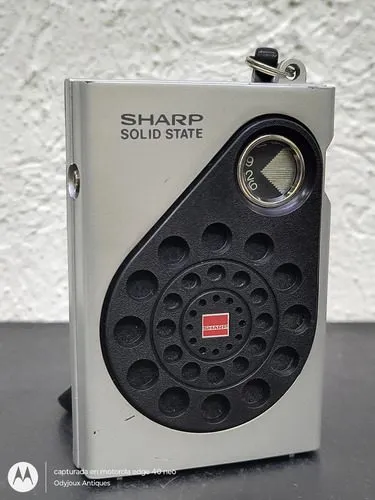 Radio Antiguo Portátil Sharp Solid State Am Bp-160a 6 Trans