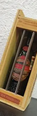 Caja Madera Botella Colección Vintage Rhum Old 15años Habane — Coleccionables vintage, años NOW