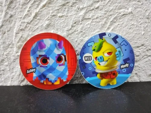 Tazos Super Funki Punky Classic 2-pack 2013 Ashley Y Monty — Coleccionables vintage, años NOW