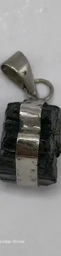 Dije De Turmalina Negra Recubrimiento Latón Plateado 3cm Negro — Coleccionables vintage (foto 4)