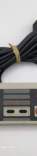 Control Para Nintendo Nes De 1985 Retro Original Usado Gris — Gaming vintage, años 80s