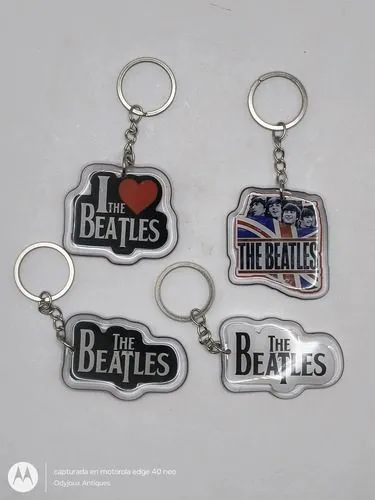 Set 4-pack Llaveros Retro The Beatles D Colección Grupo Rock Negro Blanco Azul/rojo