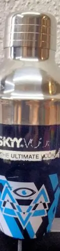 Shaker Mezclador De Bebidas Sky Vodka Acero Inox Colección  Plateado — Coleccionables vintage (foto 2)