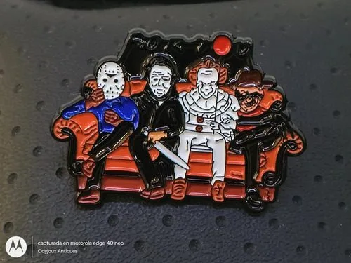 Pin/broche Villanos Del Terror Halloween Jason Freddy Metal Rojo Villanos Del Terror — Coleccionables vintage, años NOW