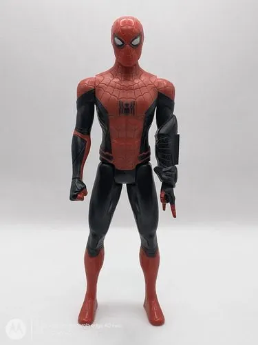 Figura Spider-man Movie Classic Suit 2019 Marvel Titan Hero