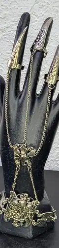 Brazalete De Cadena Punk Gótica Dedos Hasta Muñeca Plateada Plateado — Coleccionables vintage (foto 2)