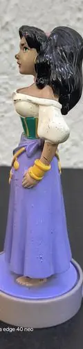 Esmeralda El Jorobado De Notre Dame Disney Mcdonald's 1996 — Coleccionables vintage, años 90s (foto 7)