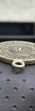 Dije Pirámide Y Calendario Azteca En Plata Ley .925 Abulon Plateado — Coleccionables vintage (foto 8)