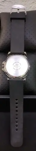 Reloj Q&q Mod. Q436-405 Yhm Informal Estándar 45mm Hombre  Negro Negro Humo Gris Oscuro — Decoración vintage, años NOW (foto 6)