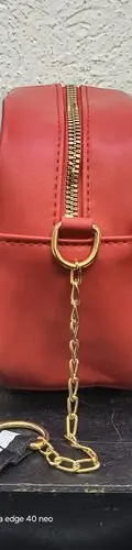 Bolsa Forma De Cámara Fotográfica Retro Vintage Roja Crossbo Rojo Liso Brilloso Oro Negro — Coleccionables vintage (foto 4)