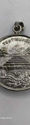 Dije De Latón Redondo Con Obsidiana Y Pirámide Teotihuacan Negro Con Plata — Coleccionables vintage (foto 10)
