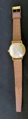 Reloj Mecánico Cuerda Timex Dorado Vintage 70s Para Reparar  Café Dorado Beige — Coleccionables vintage, años 70s (foto 6)