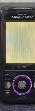 Celular Sony Ericsson W395 No Se Ve Pantalla Es Para Reparar Violeta Oscuro — Tech vintage, años NOW