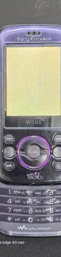 Celular Sony Ericsson W395 No Se Ve Pantalla Es Para Reparar Violeta Oscuro — Tech vintage, años NOW (foto 9)