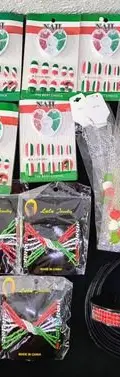 Lote De Bisutería 48pz Patrias Verde Blanco Rojo 15 Y 16 Sep — Coleccionables vintage