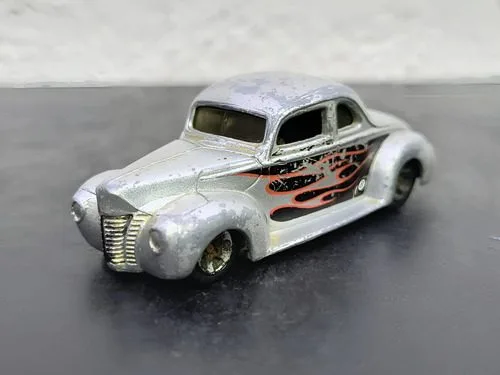 Carrito Hot Wheels 2001 Silver 1940 Ford Coupe Original Plateado — Coleccionables vintage, años NOW