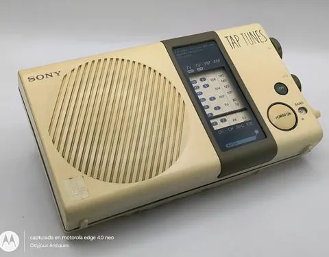 Radio Sony Tap Tunes Cf-s76w Fm/am/tv Vintage 80's Funciona Beige