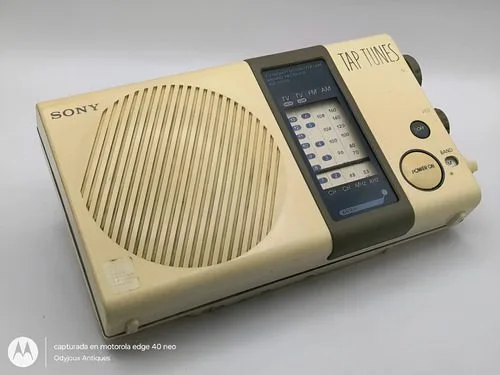 Radio Sony Tap Tunes Cf-s76w Fm/am/tv Vintage 80's Funciona Beige — Audio vintage, años 80s