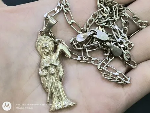Cadena Tipo Cartier Dije Santa Muerte Latón Con Baño D Plata Plateado — Coleccionables vintage