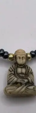 Collar Artesanal De Buda Buddah Con Cuentas De Chaquiron Azul Metalico — Coleccionables vintage (foto 4)