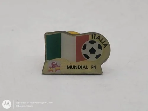 Pin Del Mundial De 1994 Italia Helados Holanda Vintage Dorado Oscuro Pin Del Mundial De 1994 Italia Helados Holanda Vintage