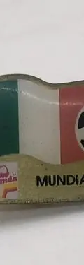 Pin Del Mundial De 1994 Italia Helados Holanda Vintage Dorado Oscuro Pin Del Mundial De 1994 Italia Helados Holanda Vintage