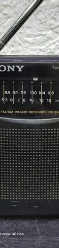 Radio Antiguo Portátil Sony Icf-s14 Fm/am 2band Receiver — Audio vintage, años 80s (foto 2)