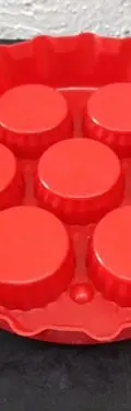 Molde Para Hielo Coca Cola De Colección En Forma Corcholata Rojo — Coleccionables vintage (foto 3)