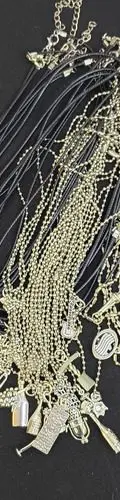 Lote Collares Colgantes Instrumentos Musicales Acero 32pz Plateado — Coleccionables vintage (foto 8)