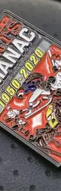 Pin/broche Volver Al Futuro Sports Almanac Retro Metal 3.8cm Rojo Pin/broche Volver Al Futuro Sports Almanac Retro Metal 3.8cm — Coleccionables vintage, años NOW (foto 2)