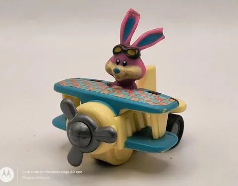 Figura Muñeco Conejo Rosa Piloto De Avión Retro 90's