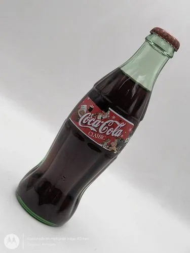 Botella Coca Cola Classic Holiday 2002 Santa 8oz Sellada Botella Coca Cola Classic Holiday 2002 Santa Claus 8oz Sellada Original — Coleccionables vintage, años NOW