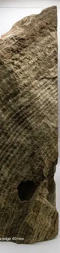 Cava De Mármol Artesanal Con Onix 9 Orificios Para Botellas Beige Con Chocolate — Decoración vintage (foto 5)
