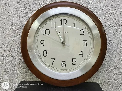 Reloj Bulova De Pared Clocks Vintage Retro Madera C4228 Chocolate Blanco — vintage México