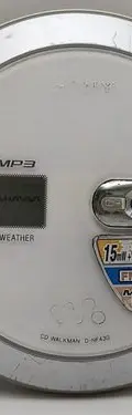 Discman Sony Cd Walkman Radio Fm/am Mp3 D-nf430 Original Plateado Con Blanco