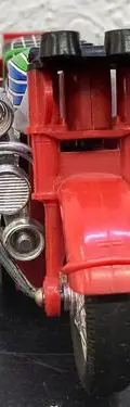 Motocicleta De Fricción Charger Retro Vintage Incompleta Rojo — Decoración vintage (foto 8)