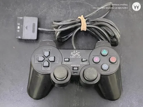Joystick Alámbrico Saint-star Vibration 2 Para Playstation 2 Negro — Gaming vintage, años NOW