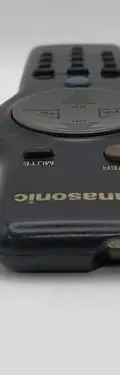 Control Remoto Para Tv Panasonic Eur501050a Vintage Original Negro — Video vintage (foto 8)