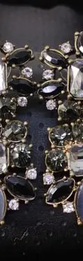 Aretes Largos Forma De Diamante De Cristal Cuadrados Humo Negro — Coleccionables vintage