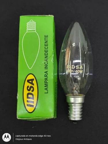 Foco Tipo Vela 60w Iidsa Candil Base E14 Incandescente 10cm Incandescente — Decoración vintage, años NOW