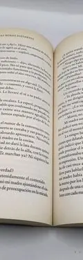 Las Horas Distantes Kate Morton Prisa Ediciones 2012 1ra Ed.